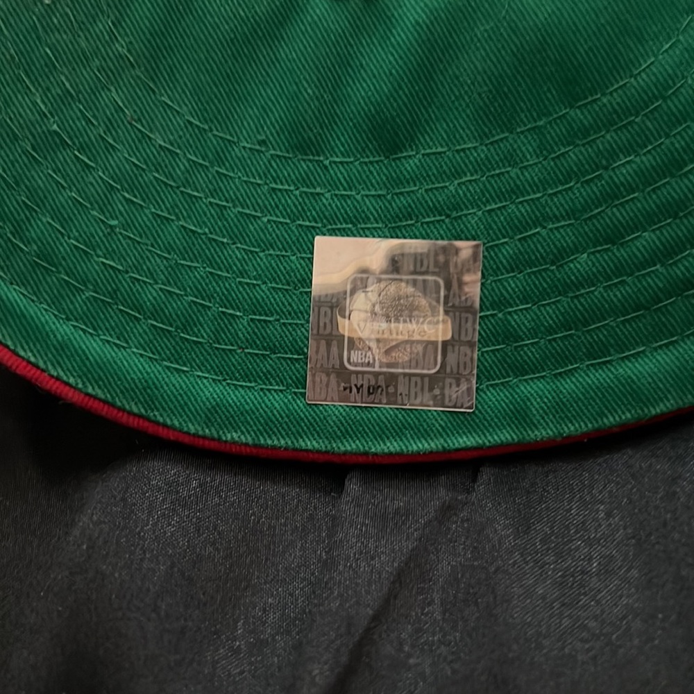 Toronto Raptors SnapBack - Picture 2 of 3